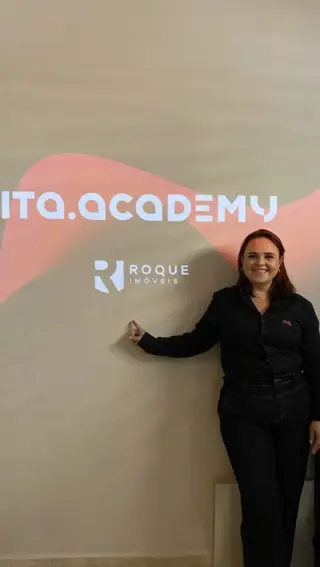 Instagram post from itaseguros. This post is in position 2.